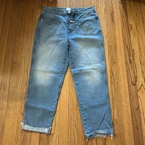Closed brand blue denim, there is some stretch to these jeans